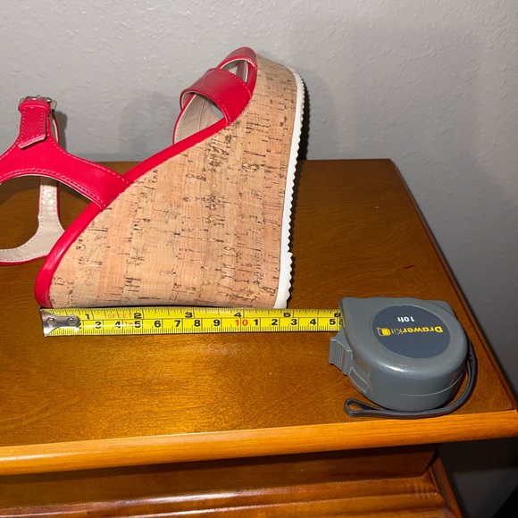Red GUESS Wedges - Picture 6 of 6